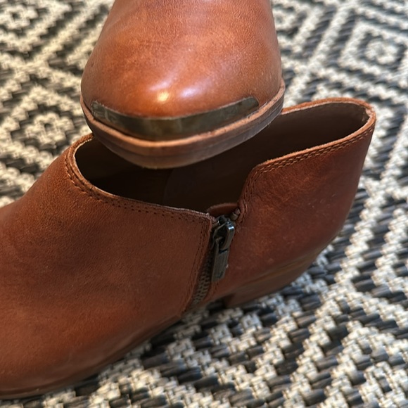 NWOT Lucky Brand Koben Bootie 🤎 - Picture 4 of 4